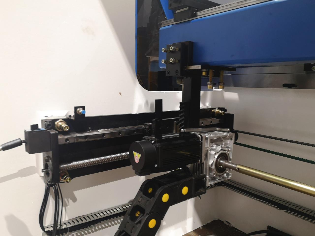 160t-4000 4-axis Cnc Hydraulic Bending Machine Press Brake 160t-4000 Fre de premsa de màquina de doblegar hidràulica CNC de 4 eixos