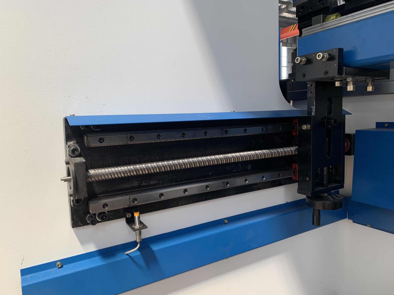 160t-4000 4-axis Cnc Hydraulic Bending Machine Press Brake 160t-4000 Fre de premsa de màquina de doblegar hidràulica CNC de 4 eixos