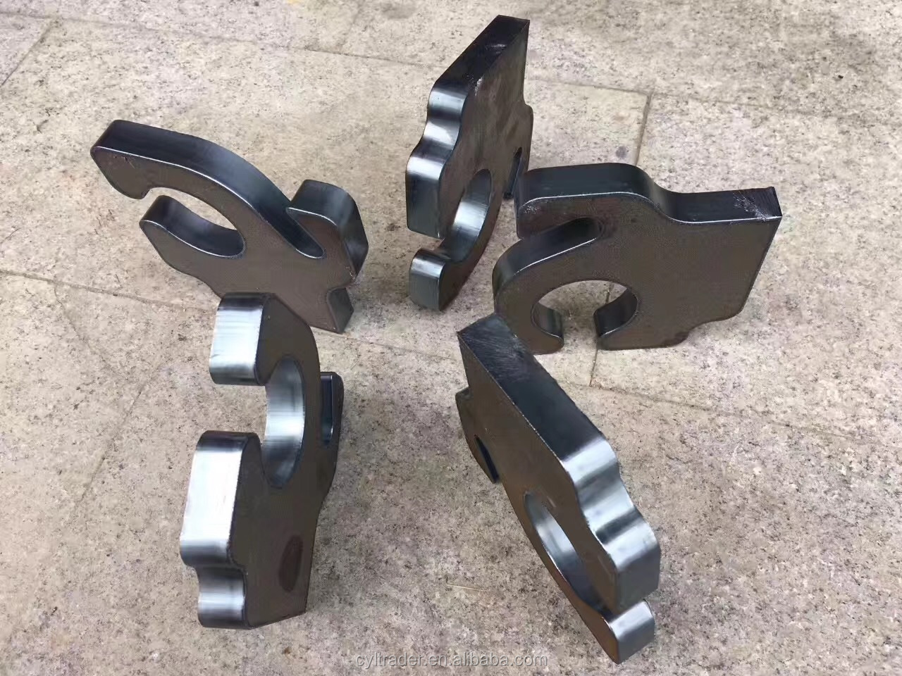 3015 4015 1kw To 6kw Cnc Fiber Laser Cutting Machine Raycus Laser Power 3015 4015 Màquina de tall làser de fibra CNC de 1kw a 6kw Raycus Laser Power