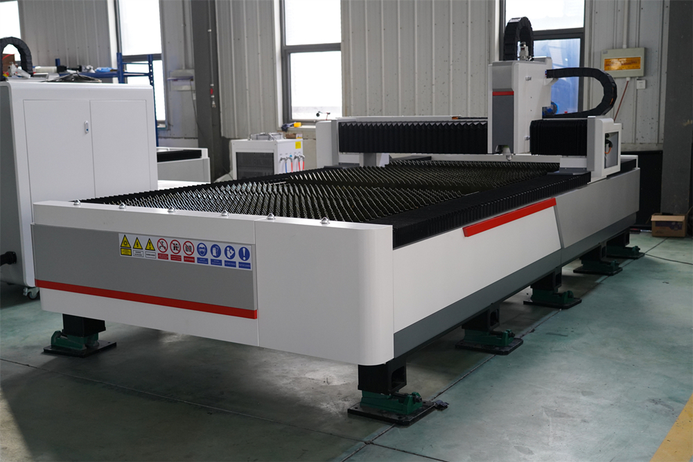 3015 4kw 1kw 2kw 3kw Stainless Steel Cnc Fiber Laser Cutting Machine 3015 4kw 1kw 2kw 3kw Màquina de tall per làser de fibra CNC d'acer inoxidable