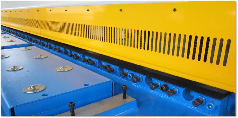 4mm Oem Qc11y-8x3200 Nc Hydraulic Guillotine Guillotine Shearing Machine Màquina de cisalla de guillotina de guillotina hidràulica OEM Qc11y-8x3200 Nc de 4 mm