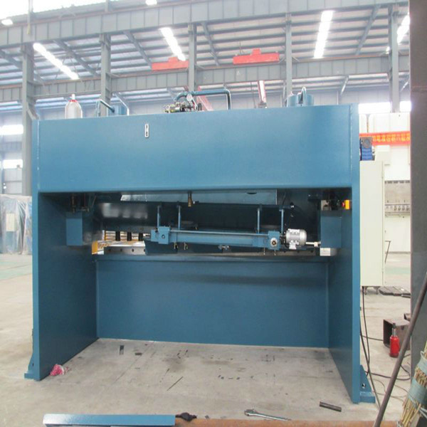 4mmx2500 Hydraulic Shearing Steel Plate Cutting Machinery Steel Plate Shear Cisalla hidràulica de 4 mm x 2500 Màquines de tall de plaques d'acer Cisalla de plaques d'acer