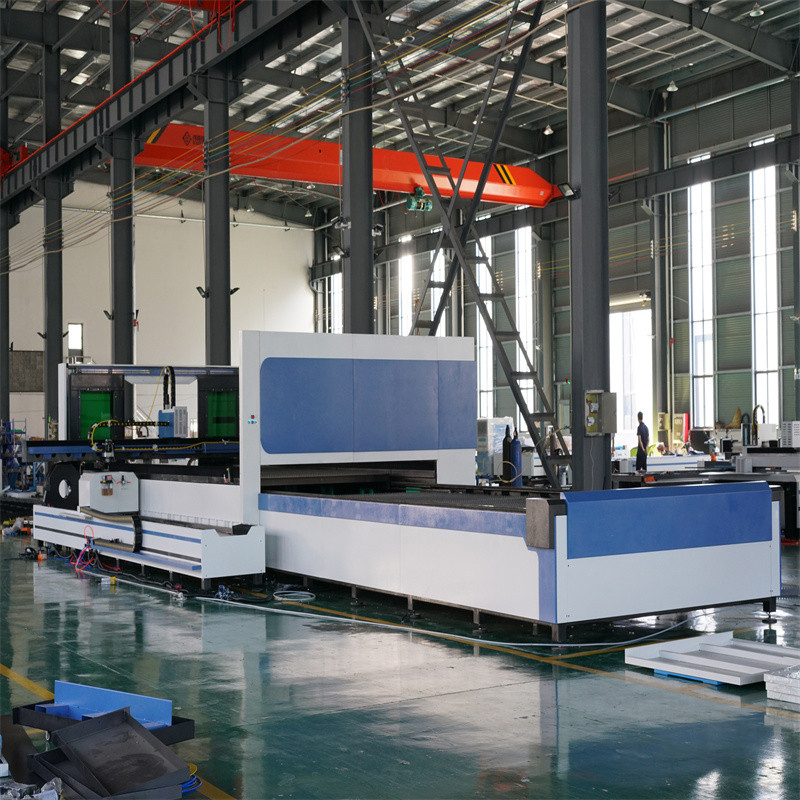 Màquina de tall làser de fibra de 500W 1500W 4Kw Tallador làser de xapa 2000Watt 3kw