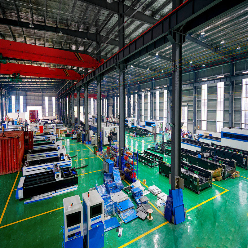 Màquina de tall làser de fibra CNC d'alta potència 3015 2000W 3