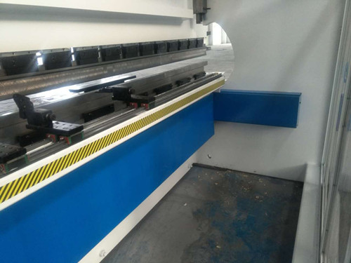 Da53t Cnc System Controller 125t4000 3+1 Axis Cnc Hydraulic Press Brake With Good Quality Controlador de sistema CNC Da53t 125t4000 Fre de premsa hidràulica CNC de 3 + 1 eixos amb bona qualitat