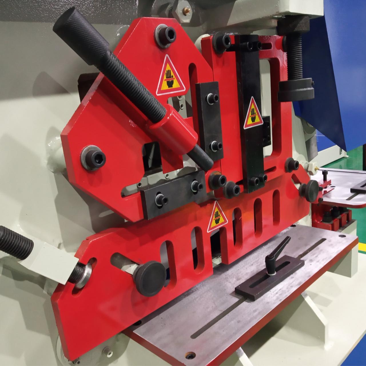 Màquina de cisalla i punxonadora hidràulica de la sèrie Q35y