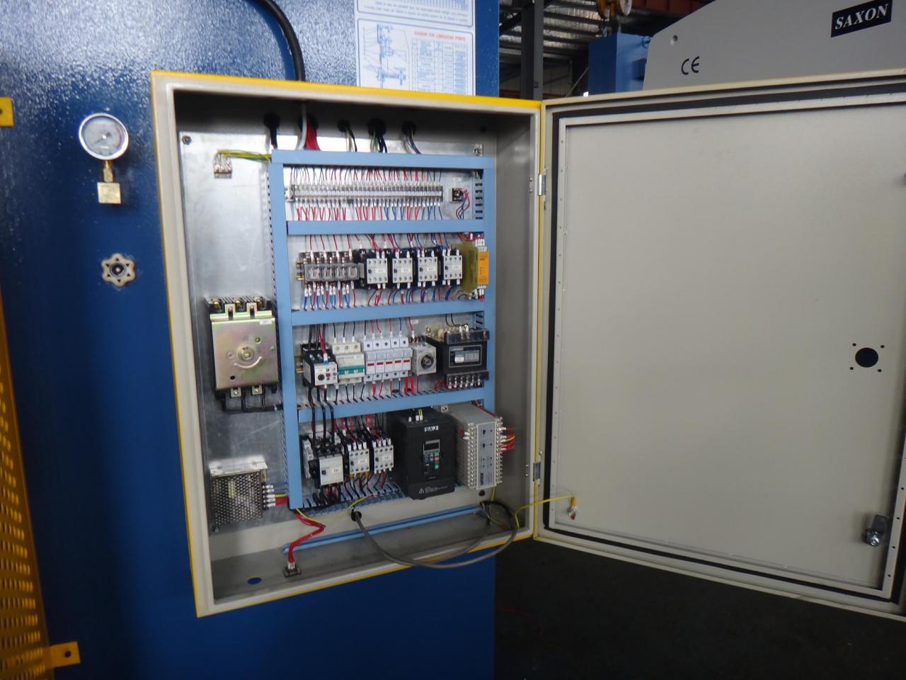 Wc67y-65/2500 Oem Hydraulic Press Brake Machine Steel Bending Machine Wc67y-65/2500 Màquina de fre de premsa hidràulica OEM Màquina de doblegar d'acer