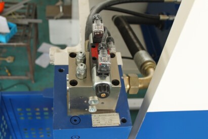 Wc67yk 80 100 160 200 Ton 3200mm E21 Nc Sheet Metal Oil Hydraulic Press Brake Price Wc67yk 80 100 160 200 Ton 3200 mm E21 Nc Xapa metàl·lica Oli Fre de premsa hidràulica Preu