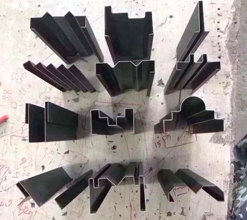 Wc67yk 80 100 160 200 Ton 3200mm E21 Nc Sheet Metal Oil Hydraulic Press Brake Price Wc67yk 80 100 160 200 Ton 3200 mm E21 Nc Xapa metàl·lica Oli Fre de premsa hidràulica Preu